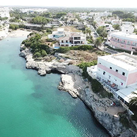 Hotel Cala Bona Y Mar Blava 2*