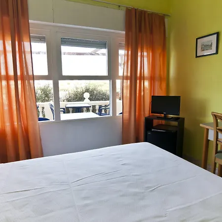 Cala Bona Y Mar Blava Hotel