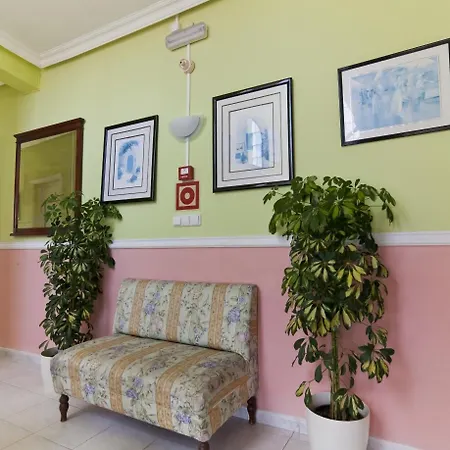 Cala Bona Y Mar Blava Hotel 2*