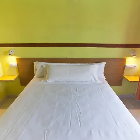 Cala Bona Y Mar Blava