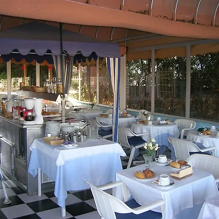 Отель Cala Bona Y Mar Blava Сьюдадела