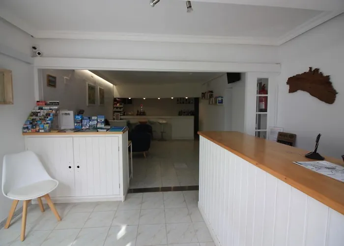 Cala Bona Y Mar Blava