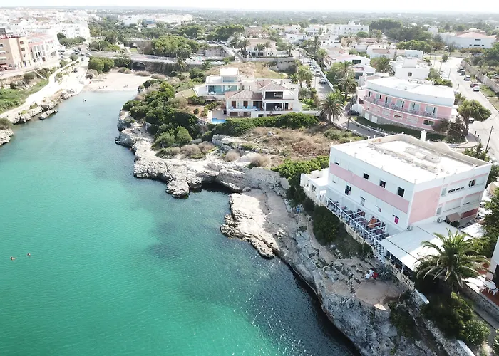 Hotel Cala Bona Y Mar Blava 2*