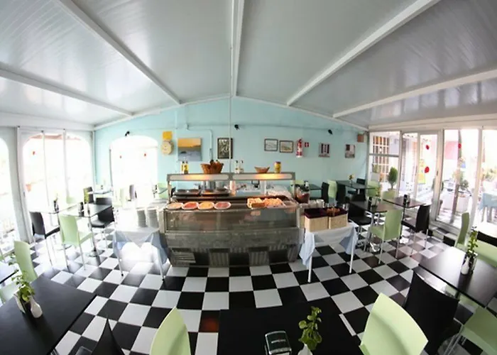 Cala Bona Y Mar Blava