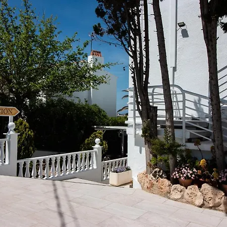 Cala Bona Y Mar Blava فندق ثيوداديلا