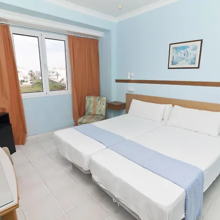 Cala Bona Y Mar Blava ثيوداديلا