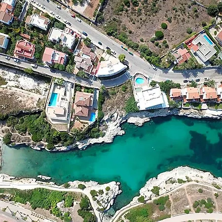 Hotel Cala Bona Y Mar Blava 2*