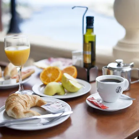 Cala Bona Y Mar Blava